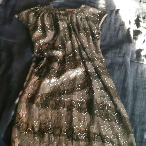 Micheal Kors dress - Picture 3 of 4